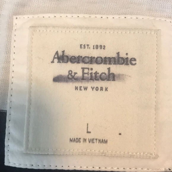 Abercrombie and Fitch Short Sleeve Shirt - Picture 3 of 4